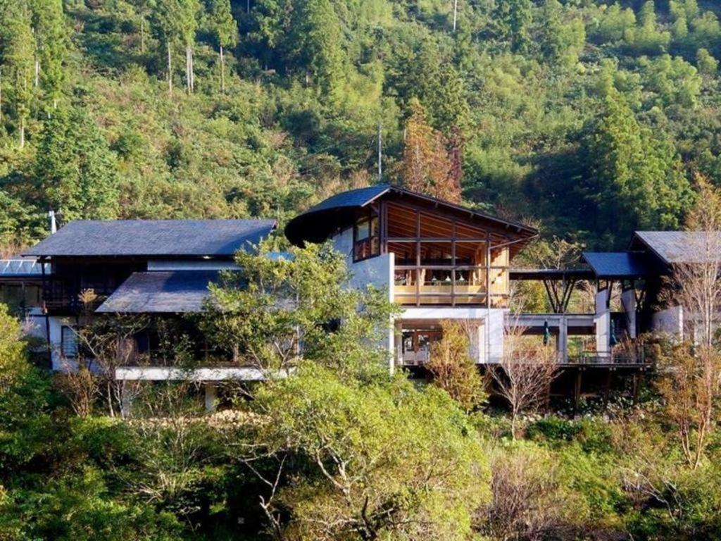โอแบร์ฌ โทซะยะมะ Hotel โคจิ ภายนอก รูปภาพ